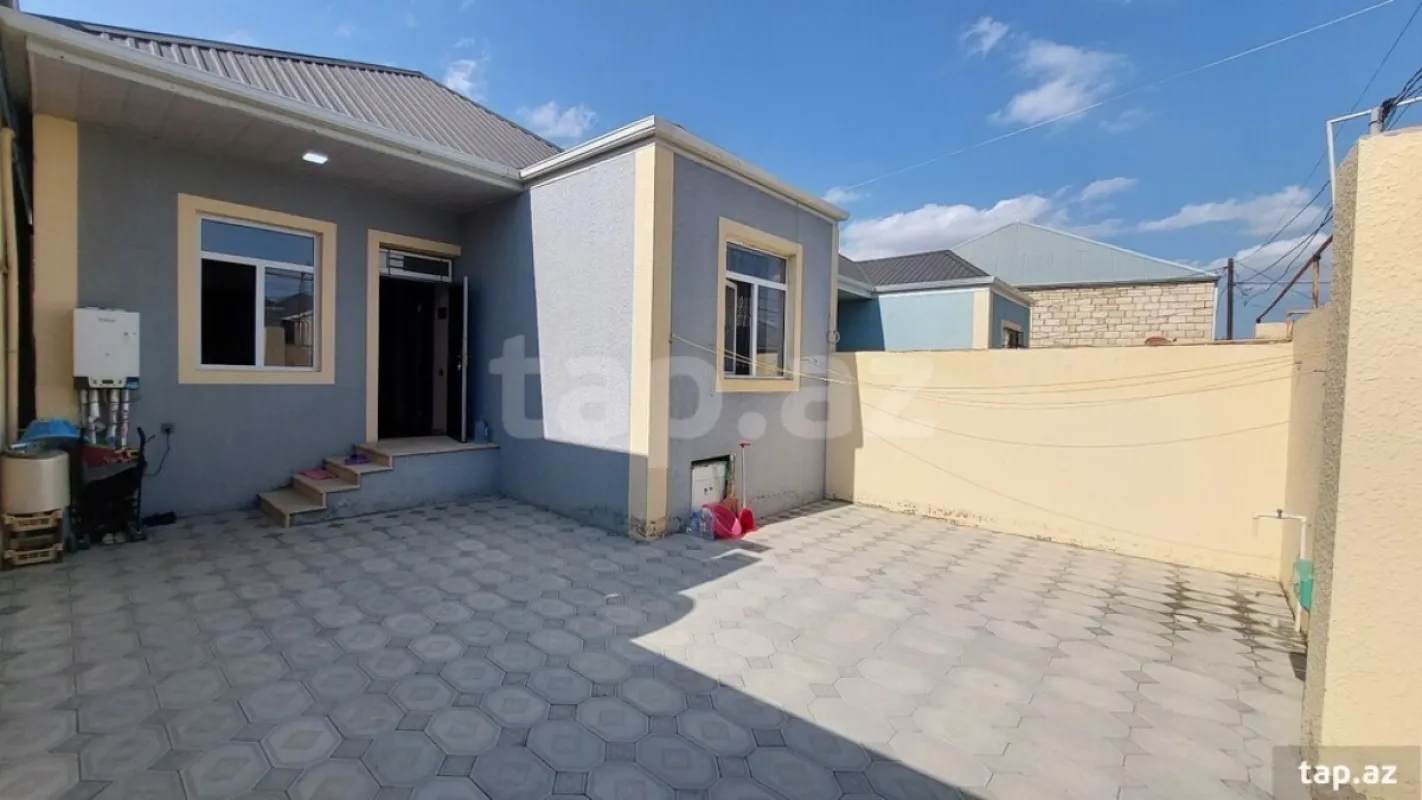 Satılır 3 otaqlı həyət evi