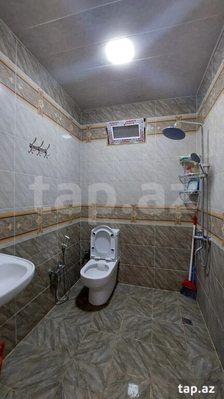 Satılır 3 otaqlı həyət evi