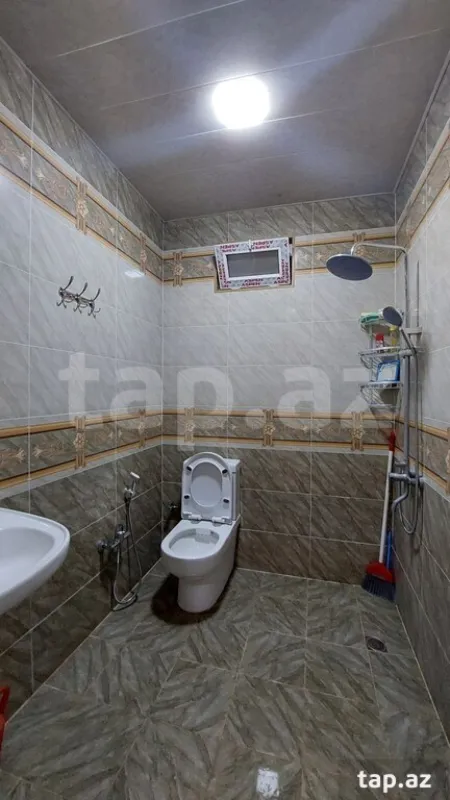 Satılır 3 otaqlı həyət evi