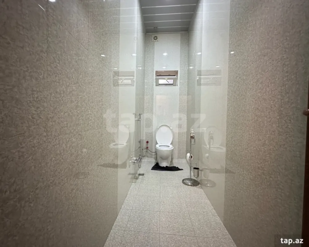 Satılır 5 otaqlı həyət evi