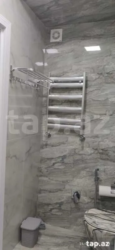 Satılır 2 otaqlı yeni tikili 64 m²