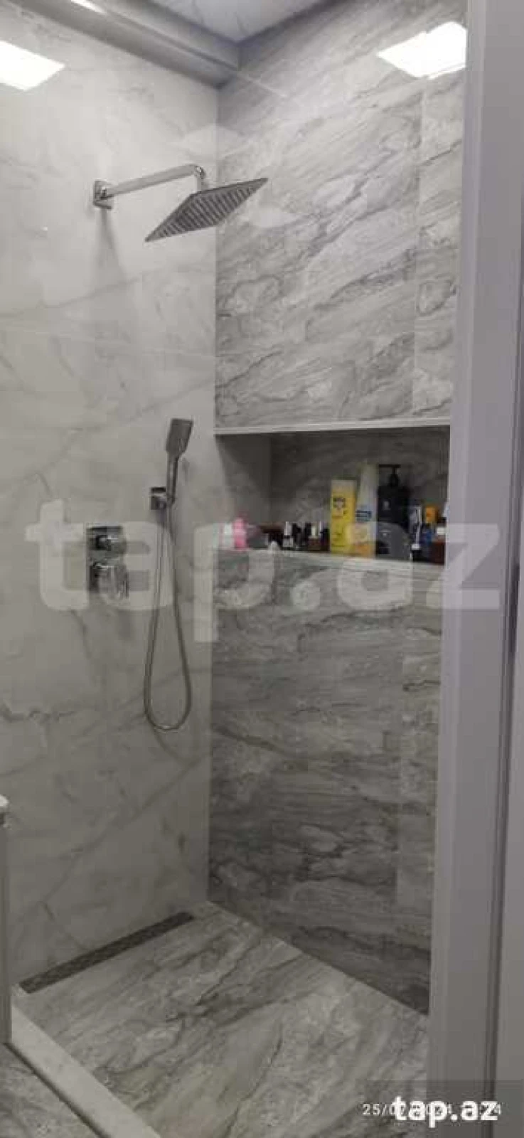 Satılır 2 otaqlı yeni tikili 64 m²