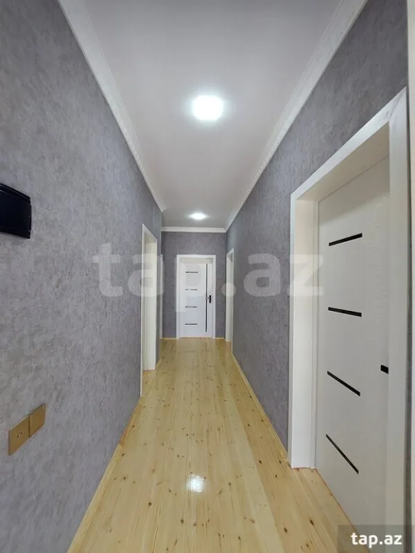 Satılır 4 otaqlı həyət evi