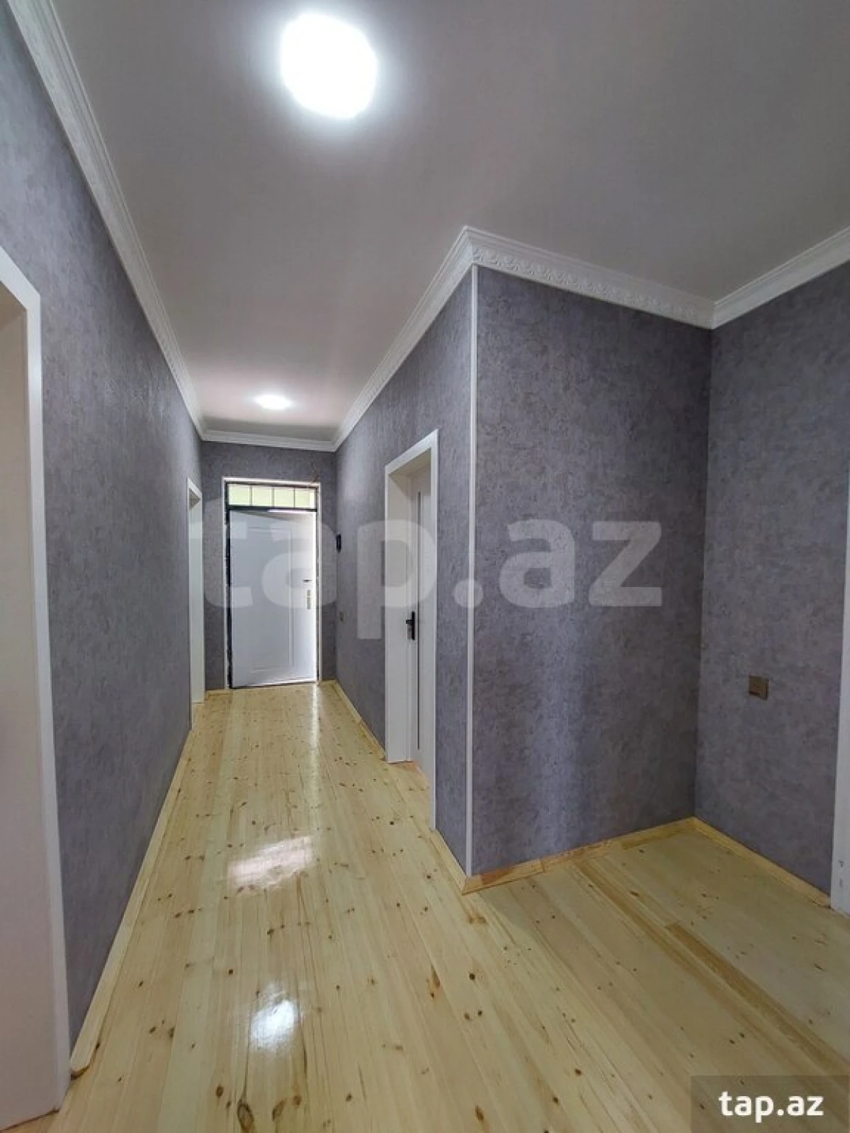 Satılır 4 otaqlı həyət evi