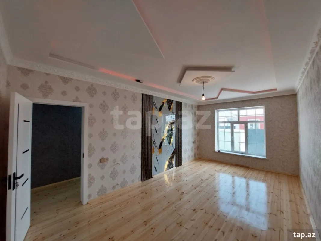 Satılır 4 otaqlı həyət evi