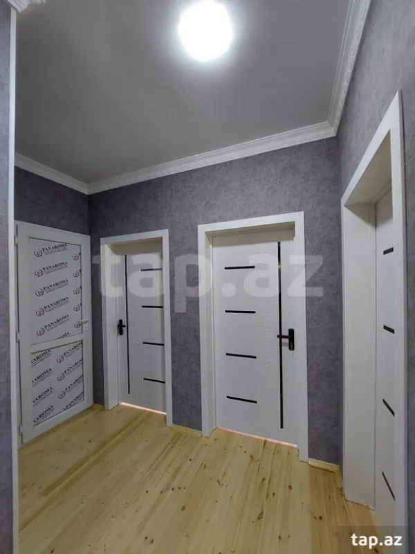 Satılır 4 otaqlı həyət evi