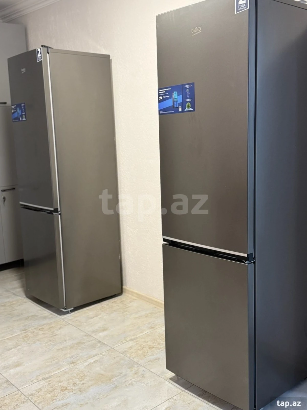 Kirayə verilir 6 otaqlı yeni tikili 140 m²