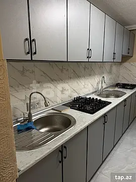Kirayə verilir 6 otaqlı yeni tikili 140 m²