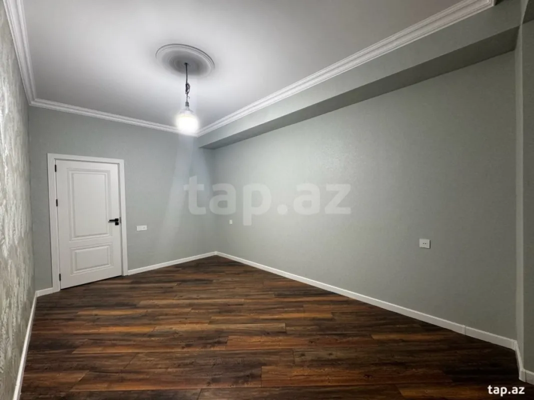 Satılır 3 otaqlı yeni tikili 100 m²