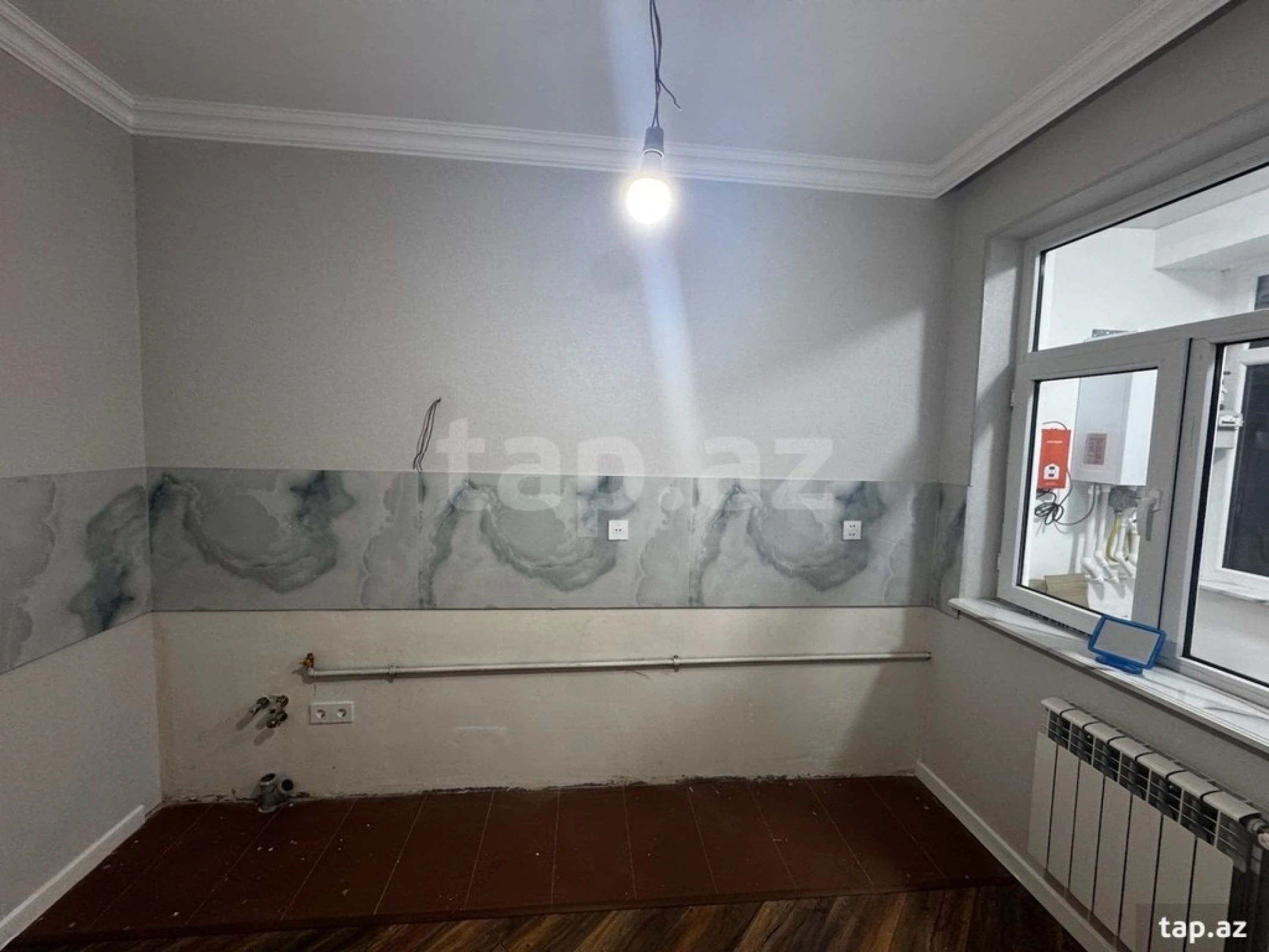 Satılır 3 otaqlı yeni tikili 100 m²