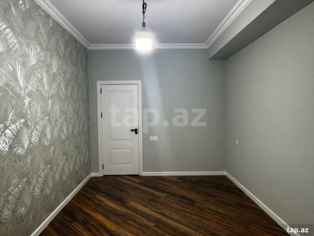 Satılır 3 otaqlı yeni tikili 100 m²