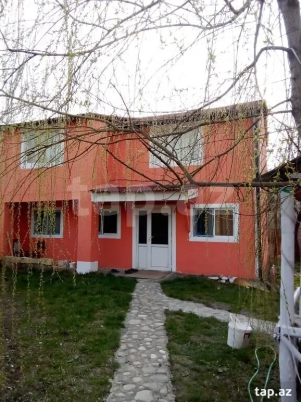 Kirayə verilir 3 otaqlı həyət evi 90 m²