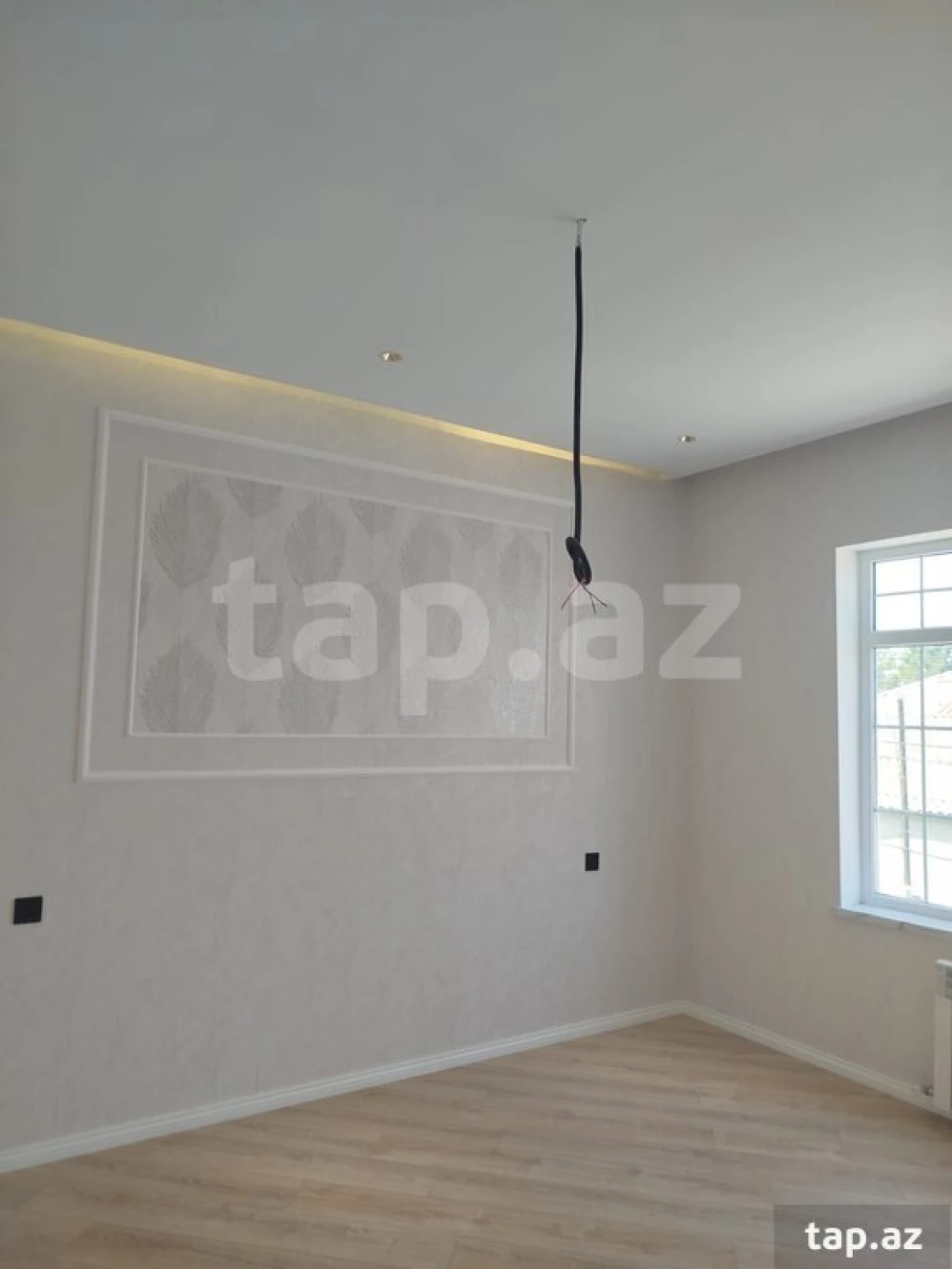 Satılır 4 otaqlı həyət evi