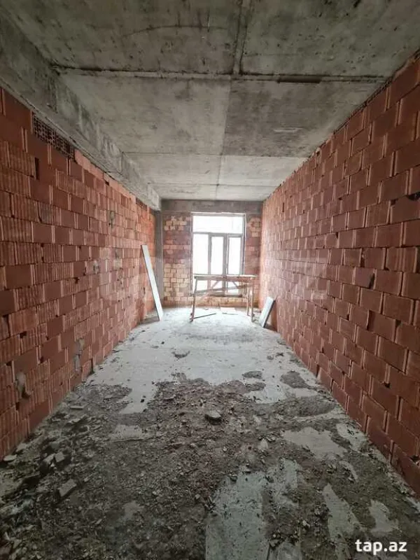 Satılır 2 otaqlı yeni tikili 108 m²