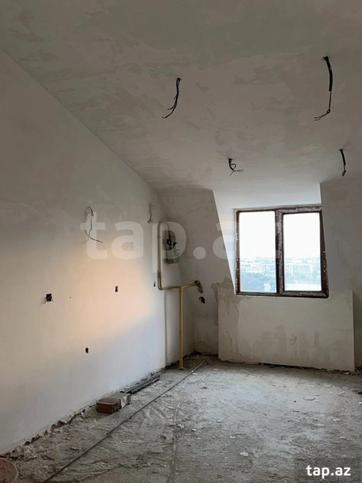 Satılır 2 otaqlı yeni tikili 165 m²