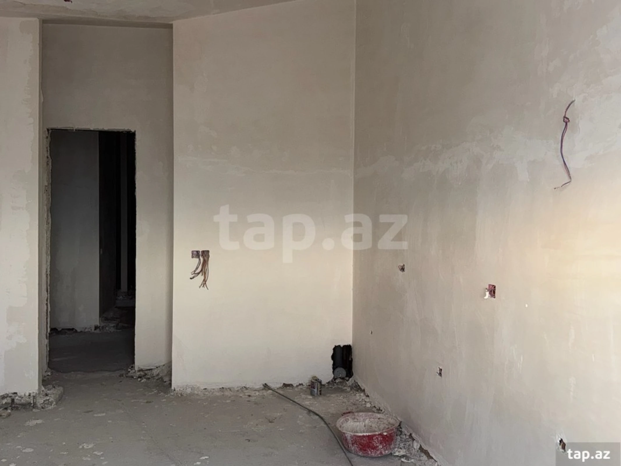 Satılır 2 otaqlı yeni tikili 165 m²