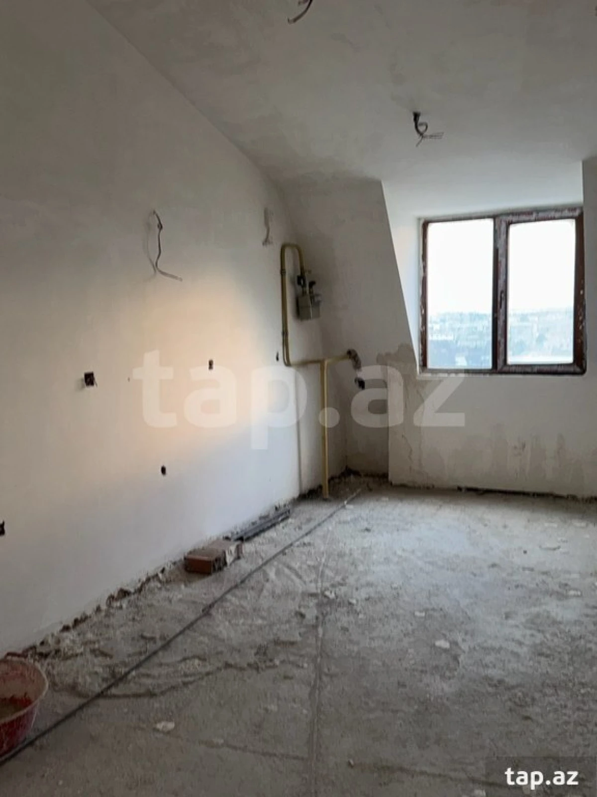 Satılır 2 otaqlı yeni tikili 165 m²