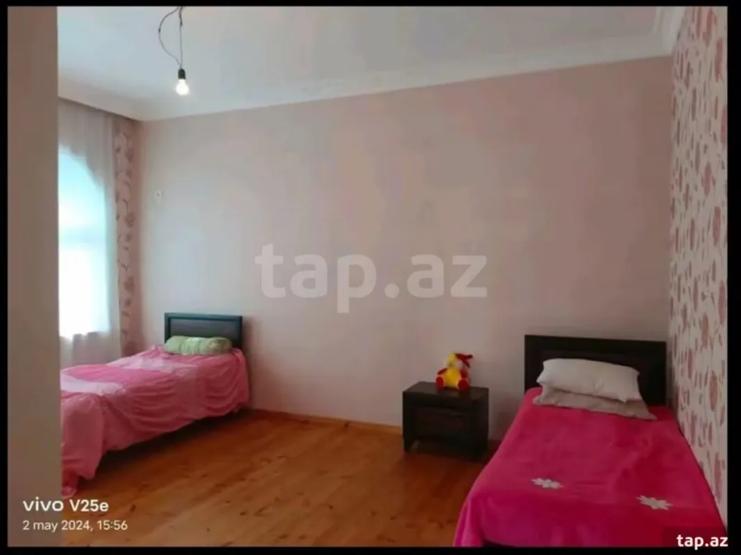 Satılır 7 otaqlı həyət evi