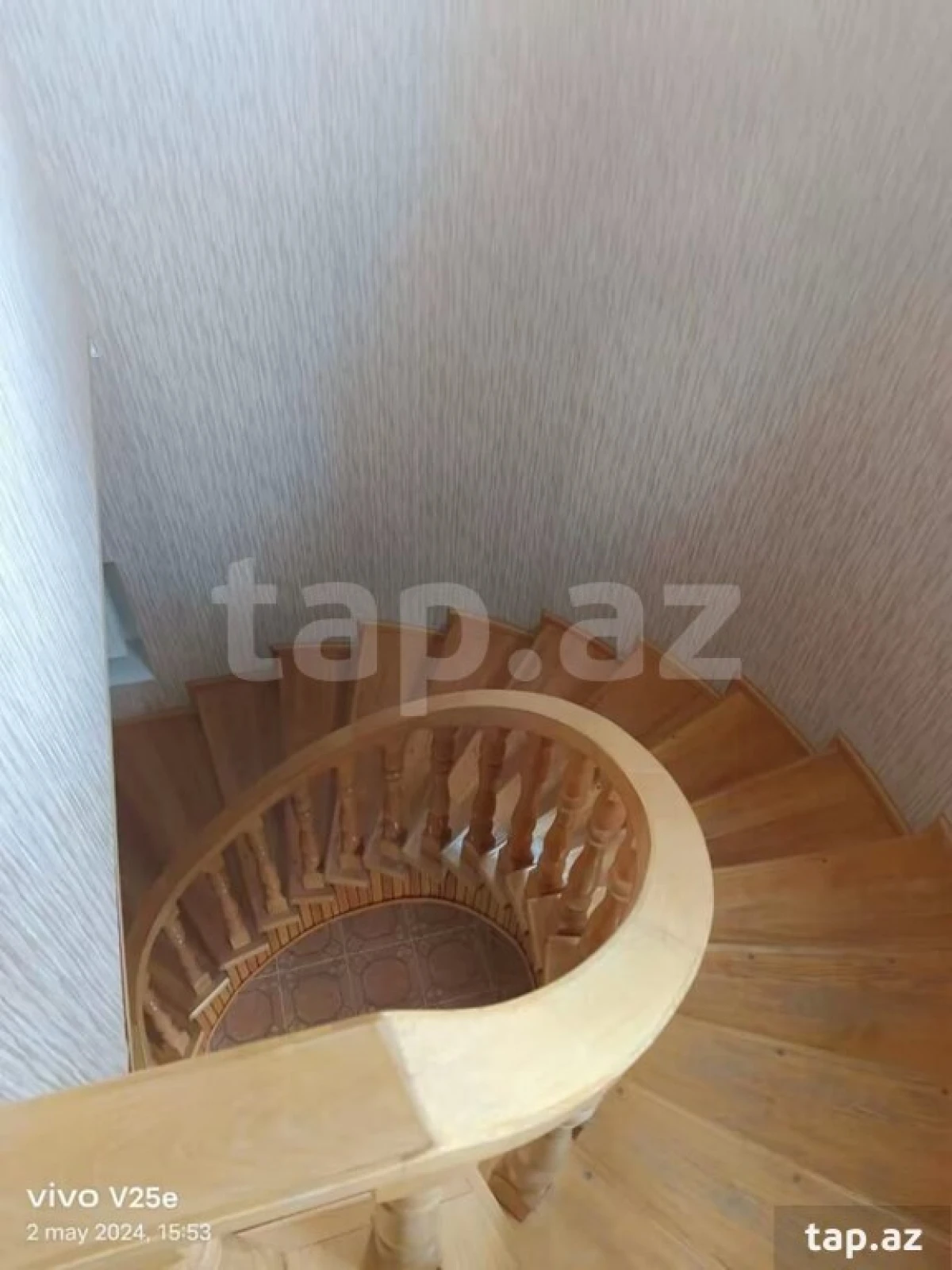 Satılır 7 otaqlı həyət evi