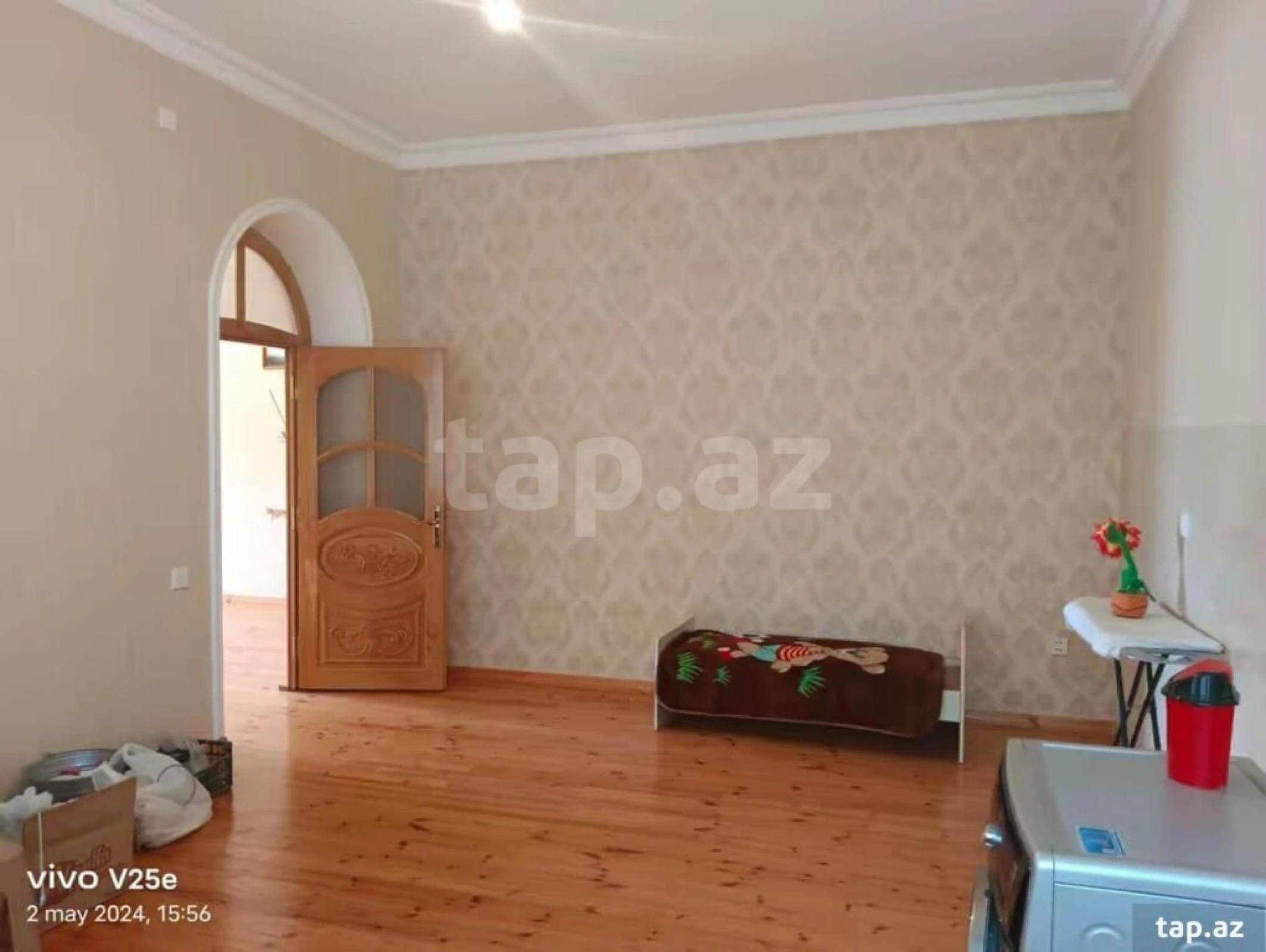 Satılır 7 otaqlı həyət evi