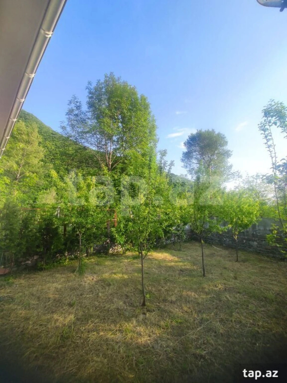 Kirayə verilir 2 otaqlı həyət evi