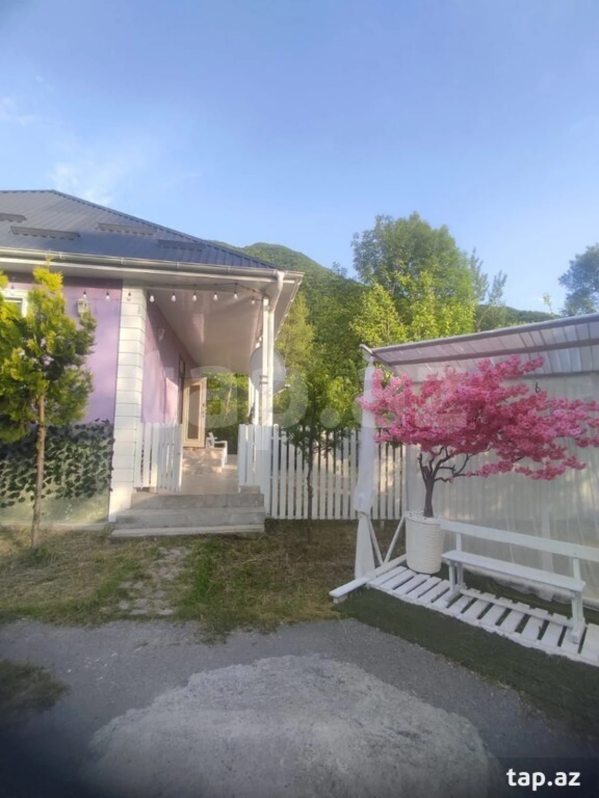 Kirayə verilir 2 otaqlı həyət evi