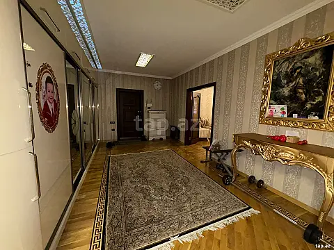 Satılır 4 otaqlı yeni tikili 198 m²