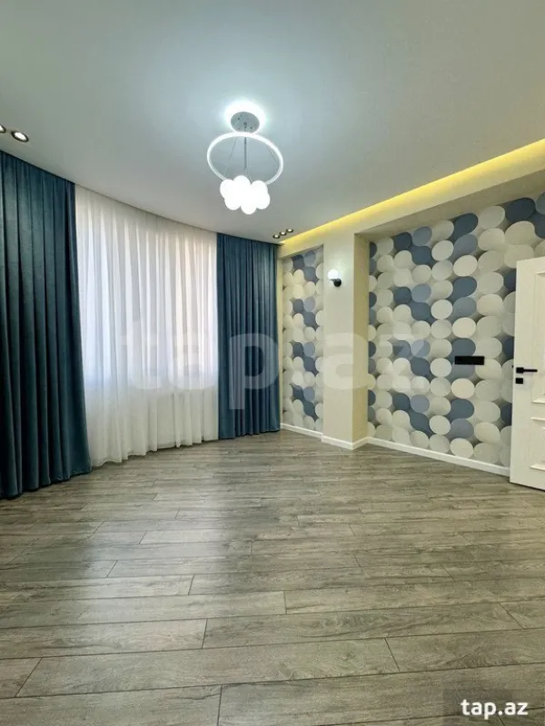 Satılır 3 otaqlı yeni tikili 100 m²