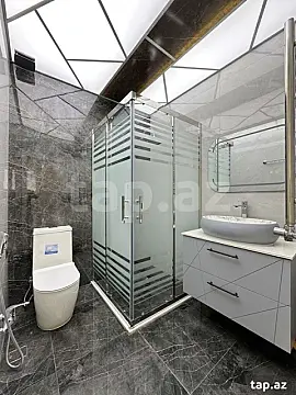 Satılır 3 otaqlı yeni tikili 100 m²