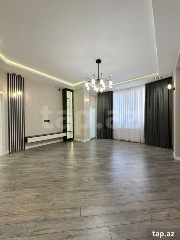 Satılır 3 otaqlı yeni tikili 100 m²