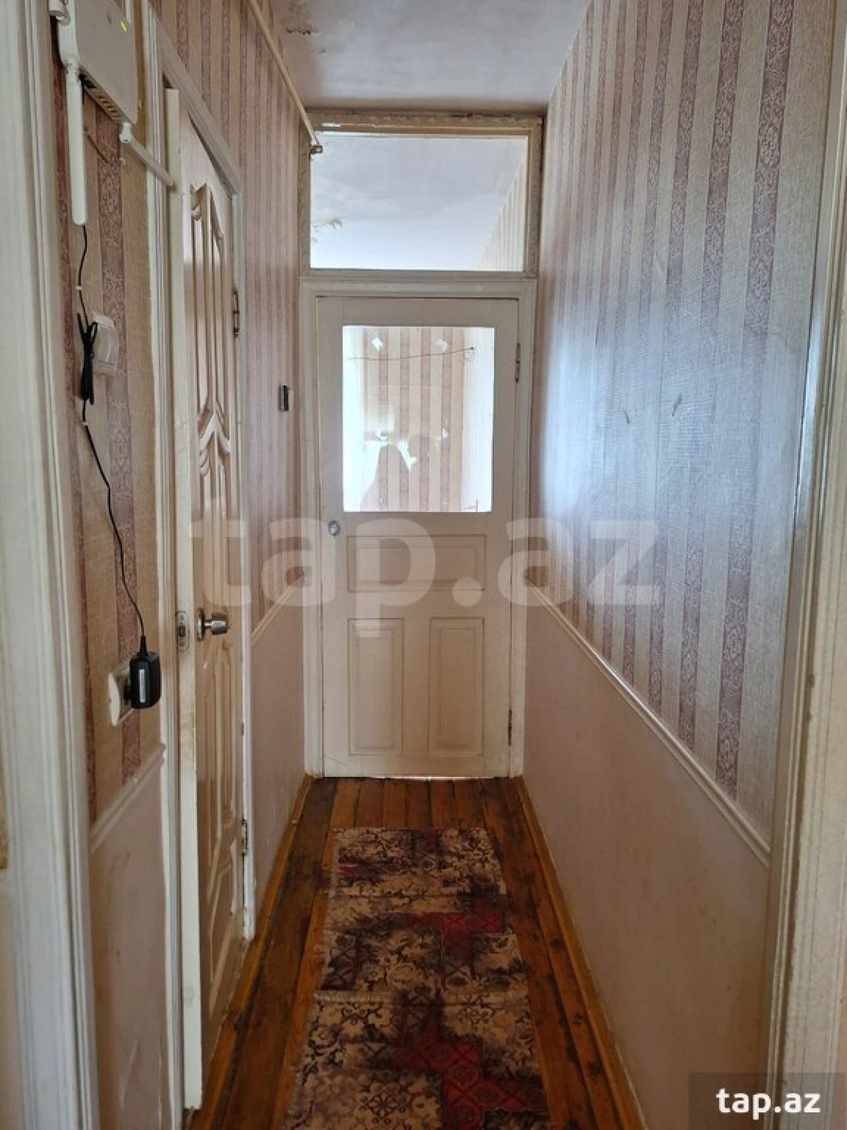 Satılır 4 otaqlı mənzil 80 m²