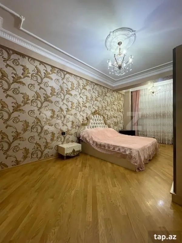 Satılır 2 otaqlı yeni tikili 110 m²