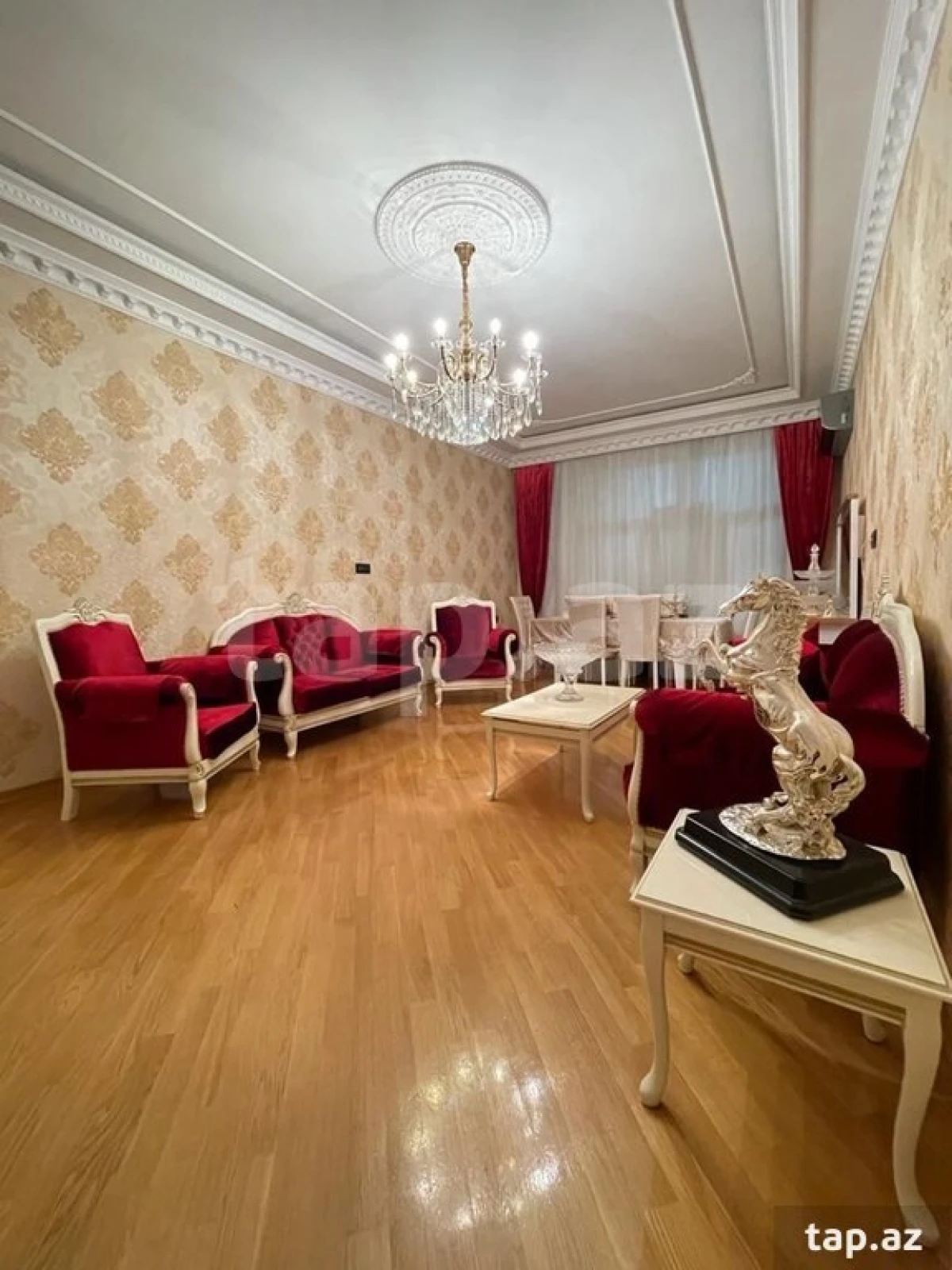 Satılır 2 otaqlı yeni tikili 110 m²