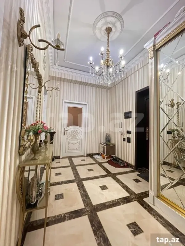 Satılır 2 otaqlı yeni tikili 110 m²