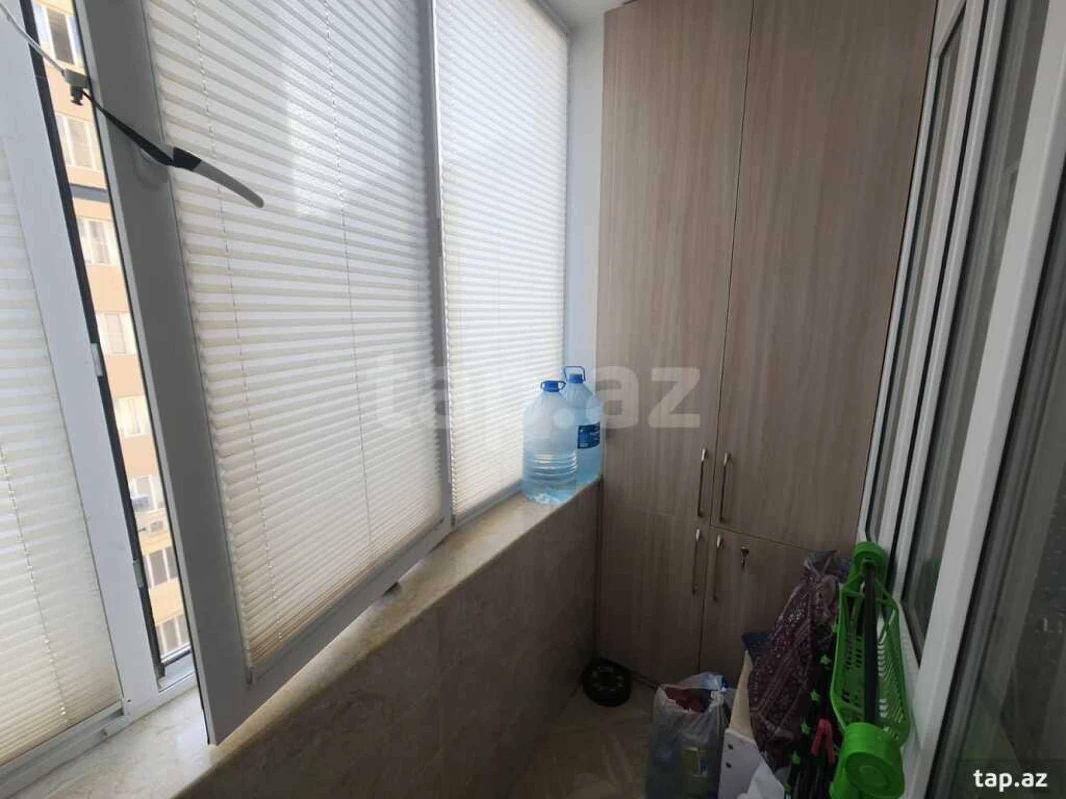 Satılır 3 otaqlı yeni tikili 64.2 m²