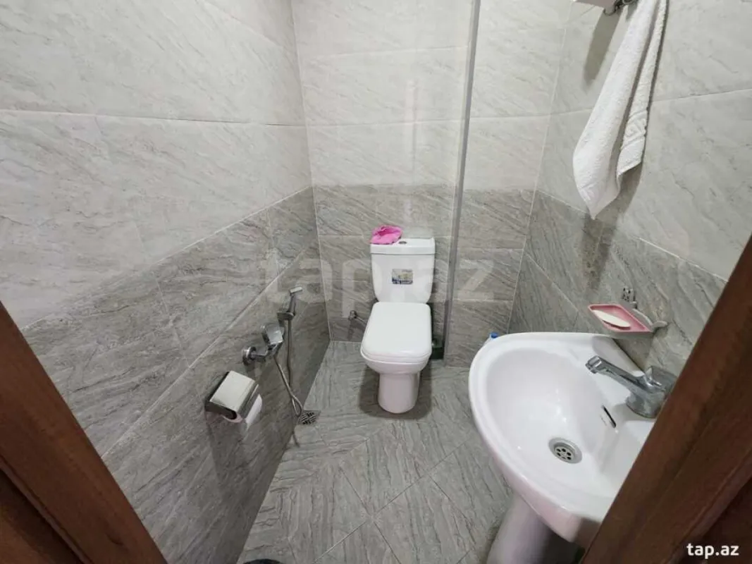 Satılır 2 otaqlı yeni tikili 67 m²