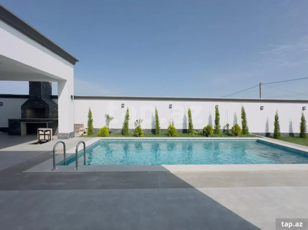 Satılır 4 otaqlı həyət evi