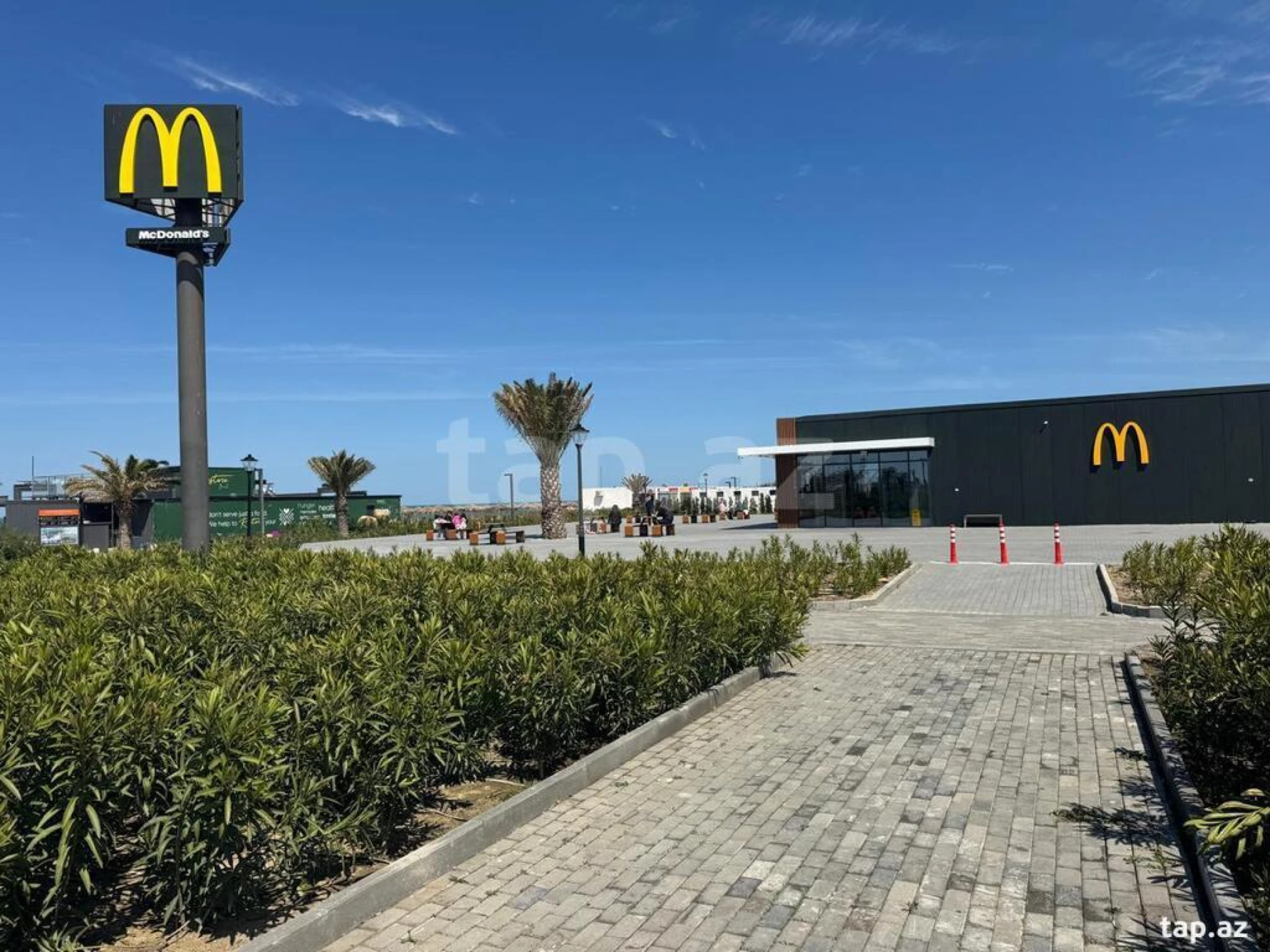 Kirayə verilir 1 otaqlı yeni tikili 60 m²