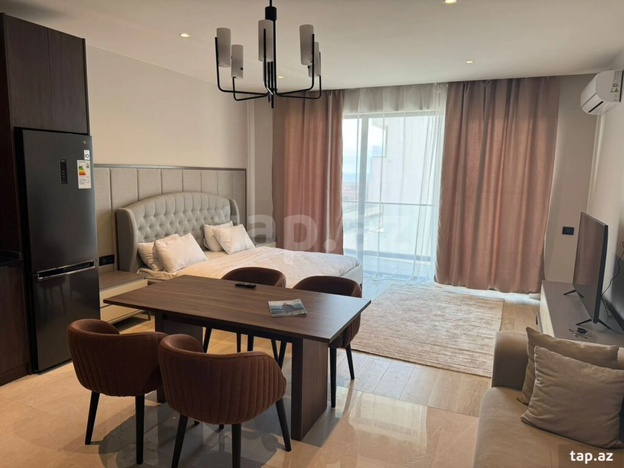 Kirayə verilir 1 otaqlı yeni tikili 60 m²