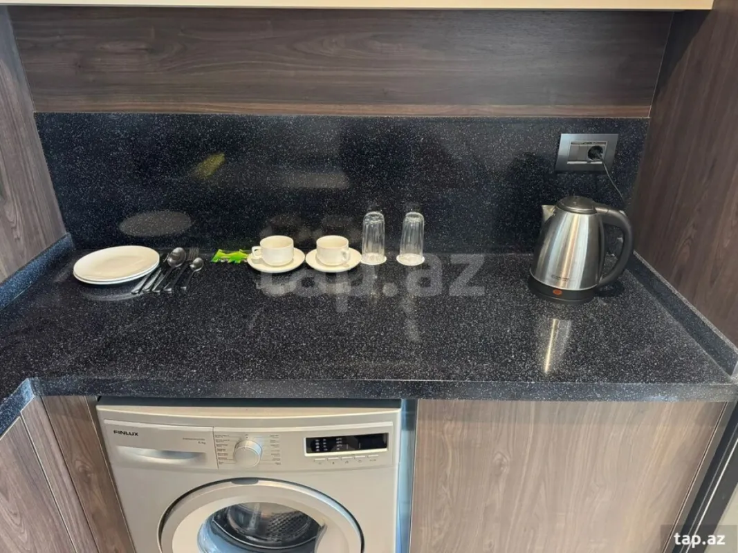 Kirayə verilir 1 otaqlı yeni tikili 60 m²