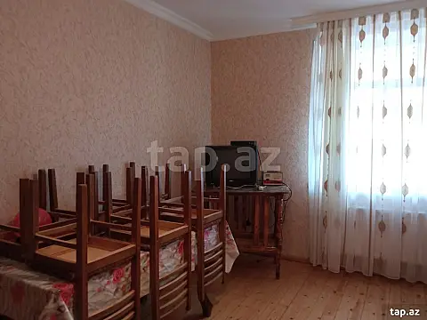 Kirayə verilir 5 otaqlı həyət evi