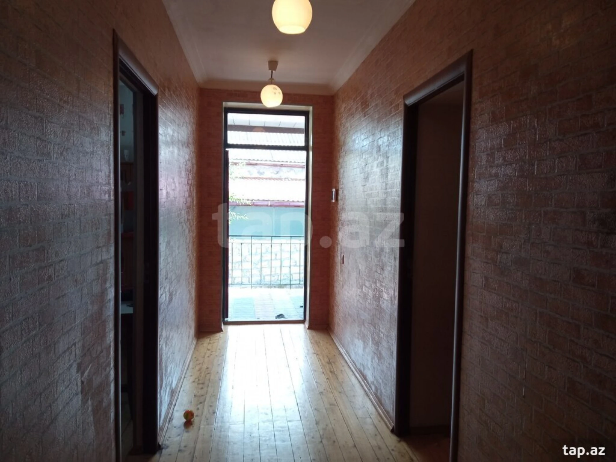 Kirayə verilir 5 otaqlı həyət evi