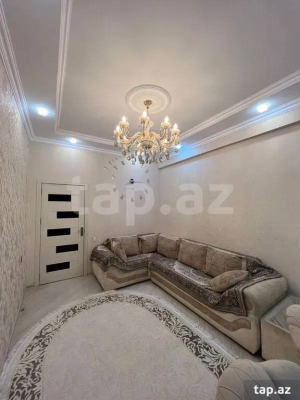 Satılır 2 otaqlı yeni tikili 75 m²