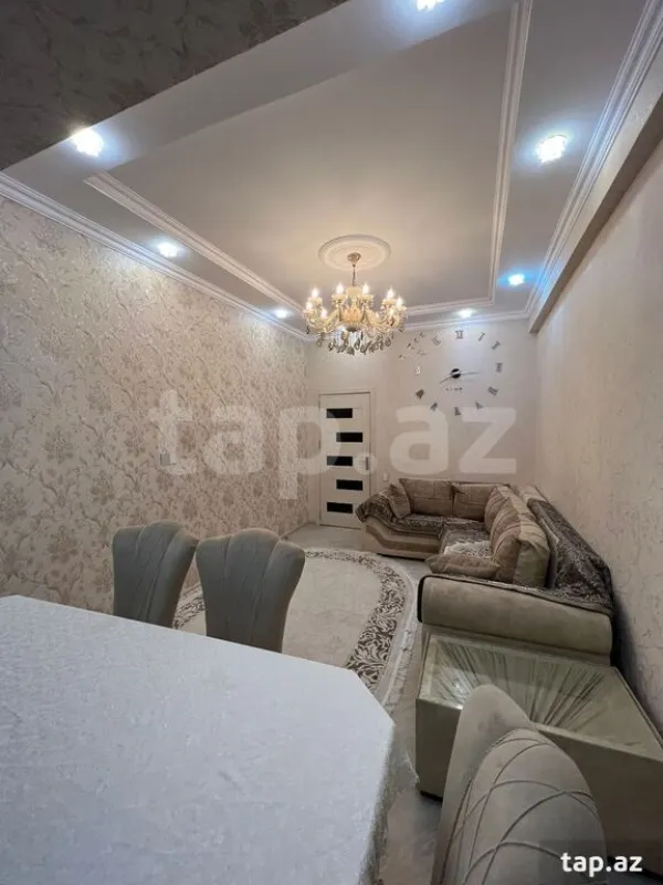 Satılır 2 otaqlı yeni tikili 75 m²