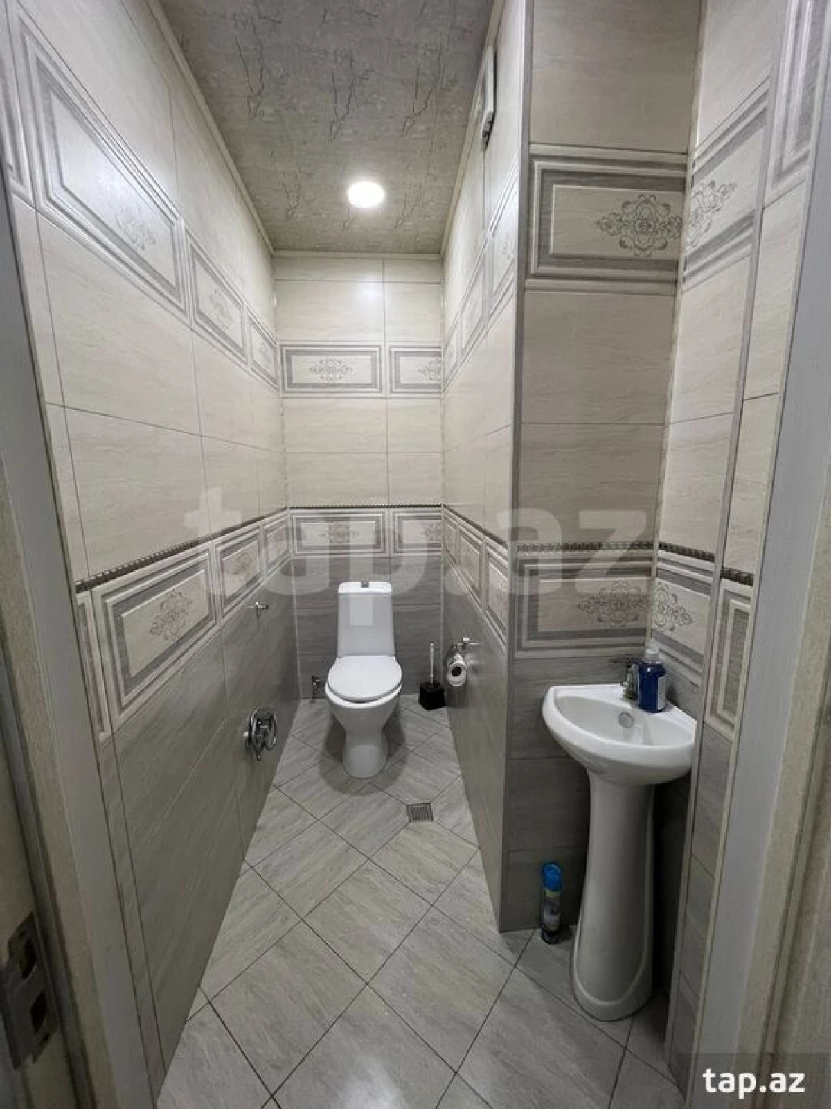 Satılır 2 otaqlı yeni tikili 75 m²