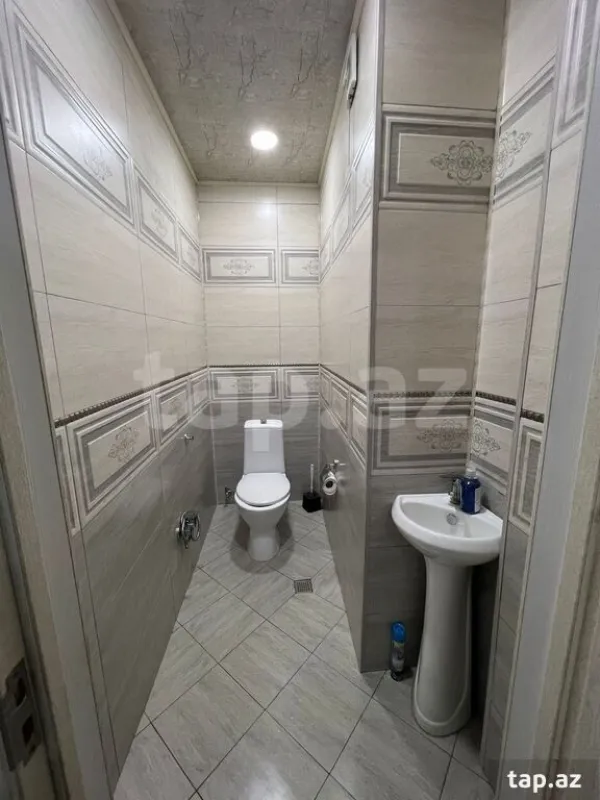 Satılır 2 otaqlı yeni tikili 75 m²