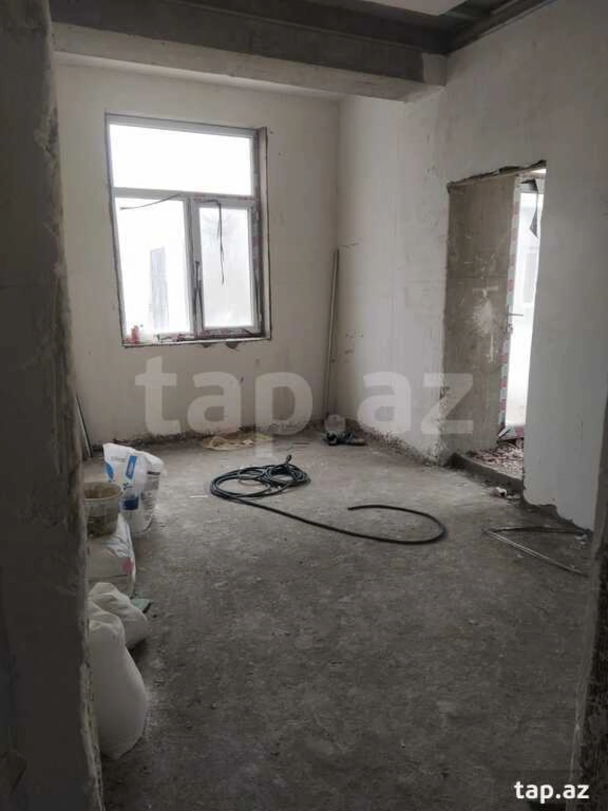 Satılır 3 otaqlı yeni tikili 64 m²