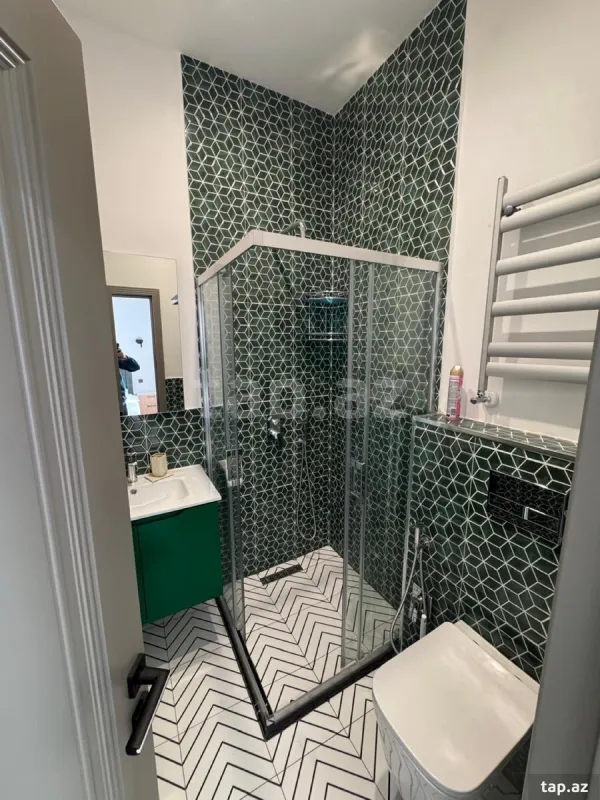 Satılır 4 otaqlı həyət evi