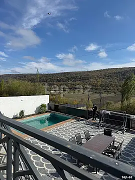 Satılır 4 otaqlı həyət evi