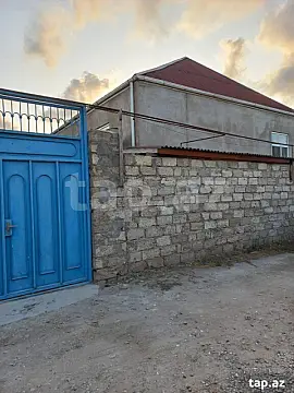 Satılır 2 otaqlı həyət evi 100 m² — Bakı, Buzovna 2 otaq 100.00 m²